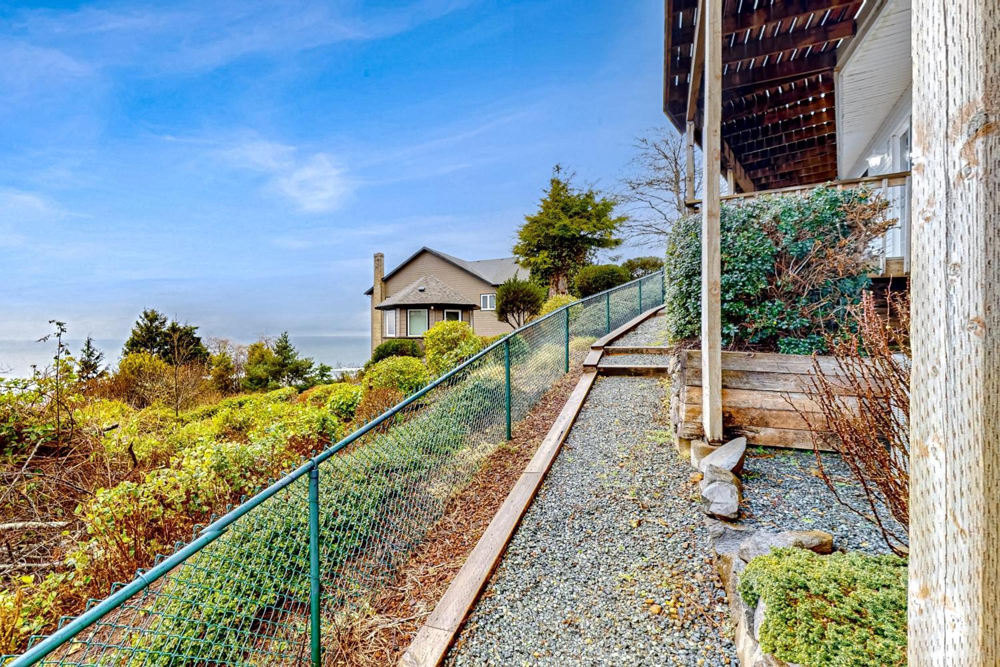 Pacific View Paradise Rockaway Beach Esterno foto